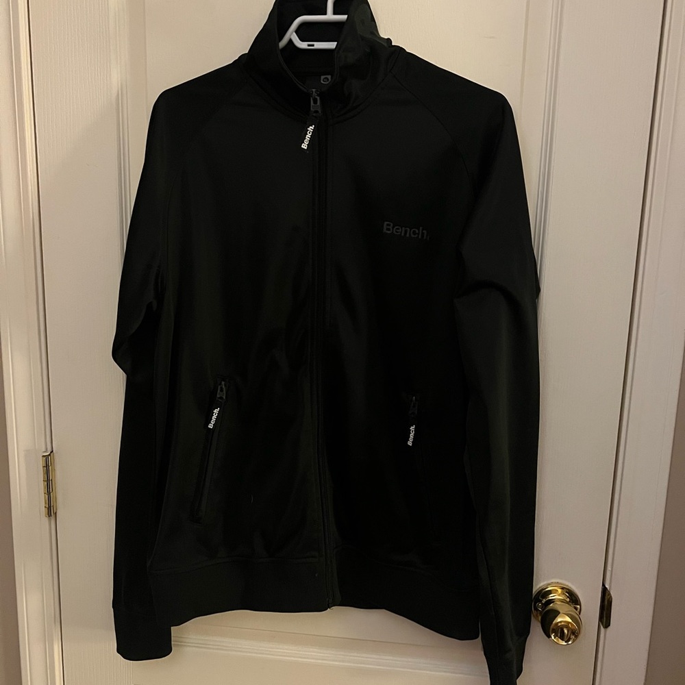 Bench Zip Up